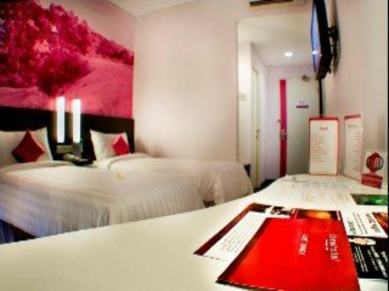 Primera Hotel Seminyak מראה חיצוני תמונה