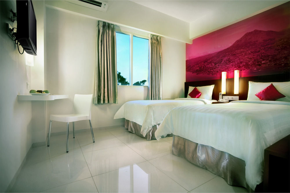 Primera Hotel Seminyak מראה חיצוני תמונה