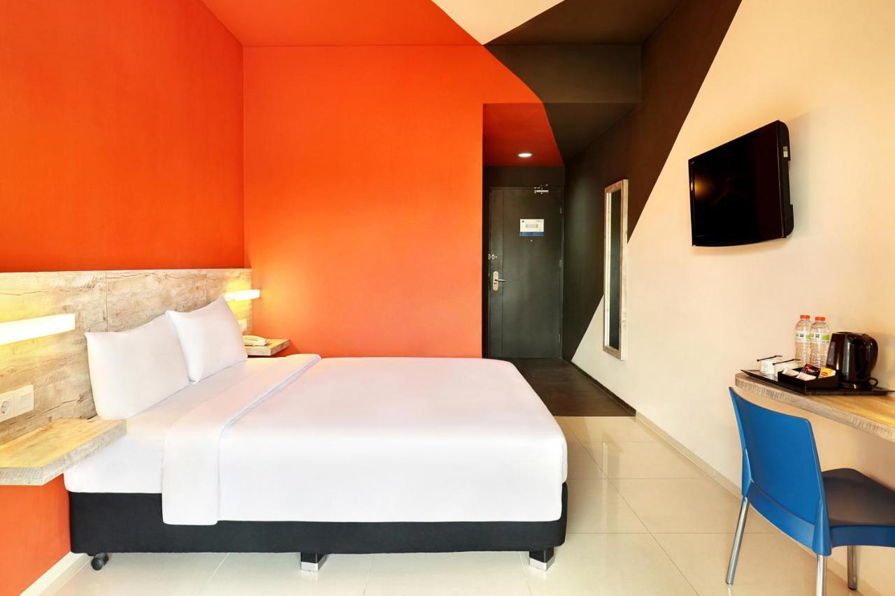Primera Hotel Seminyak מראה חיצוני תמונה