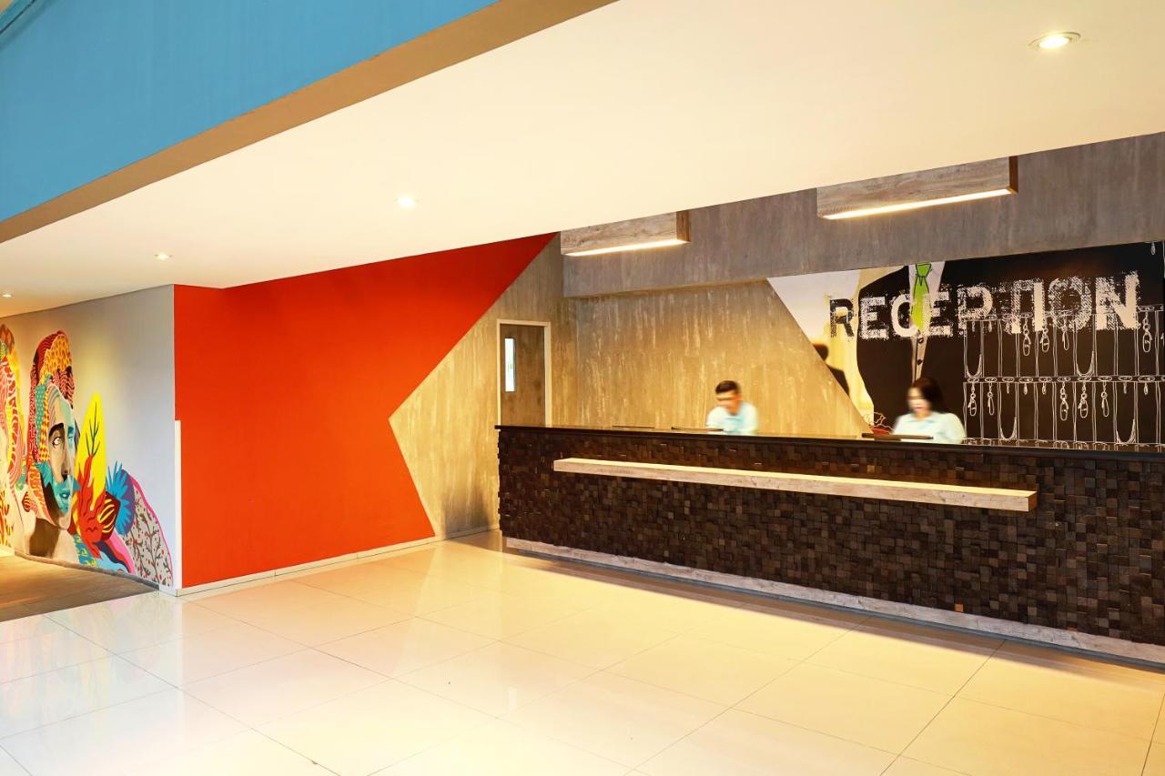 Primera Hotel Seminyak מראה חיצוני תמונה